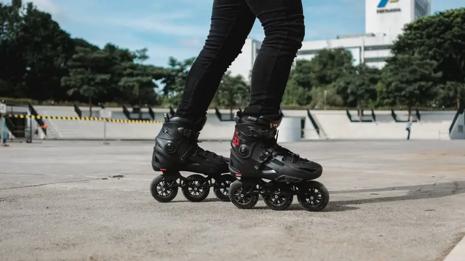 Can You Learn Roller Skating By Yourself