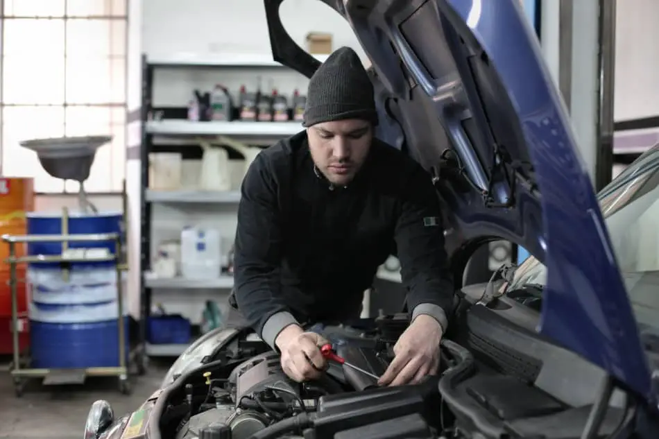 How to Become a Professional Mechanic